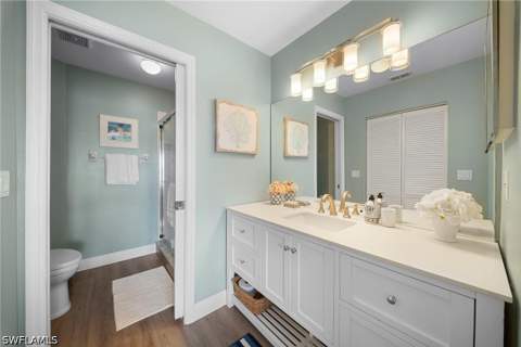 565 Windsor Sq 202, Naples FL - photo 18 of 31
