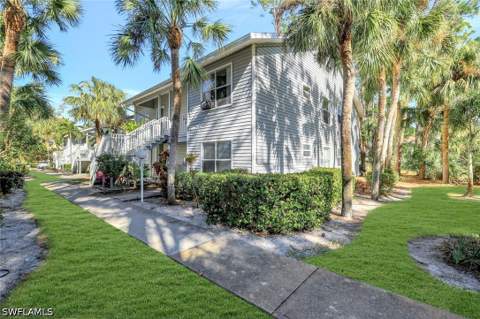 1965 Courtyard Way E-106, Naples FL - photo 17 of 17