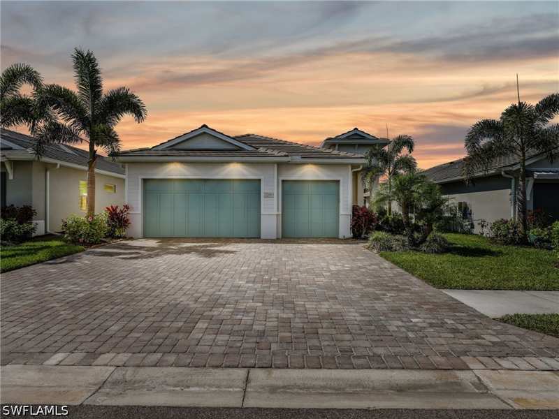 3 bedroom SingleFamilyResidence at 9288 Cayman Dr, Azure At Hacienda Lakes, Naples — photo 1