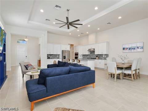 9288 Cayman Dr, Naples FL - photo 13 of 50