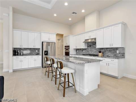 9288 Cayman Dr, Naples FL - photo 15 of 50
