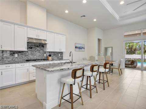 9288 Cayman Dr, Naples FL - photo 16 of 50