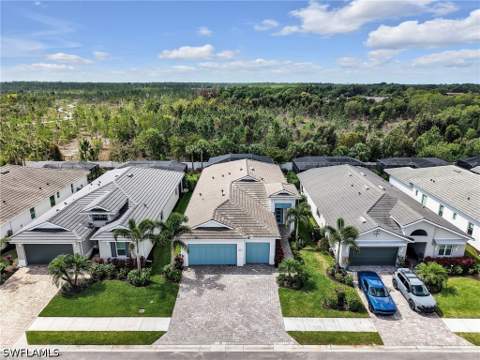 9288 Cayman Dr, Naples FL - photo 6 of 50