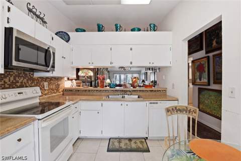 4050 Ice Castle Way 2812, Naples FL - photo 7 of 49