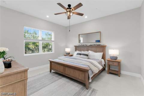 268 Indies Dr E 202, Naples FL - photo 13 of 35