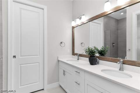268 Indies Dr E 202, Naples FL - photo 15 of 35