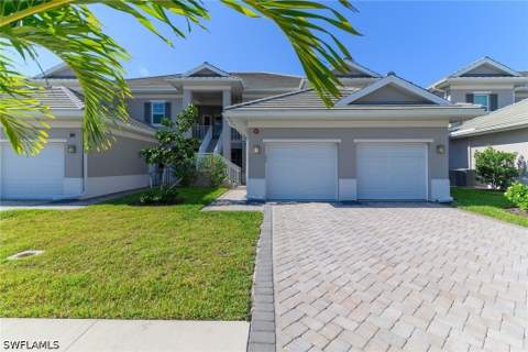 268 Indies Dr E 202, Naples FL - photo 23 of 35