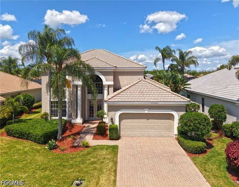3 bedroom SingleFamilyResidence at 9116 Links Dr, Featherbrook, Fort Myers — photo 1