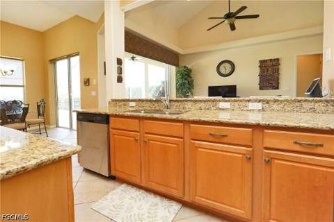 9116 Links Dr, Fort Myers FL - photo 10 of 50