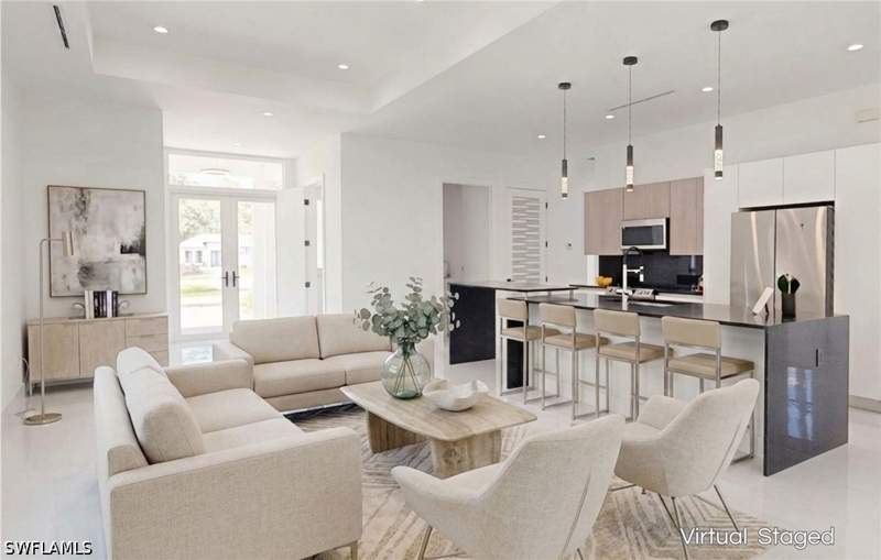 4 bedroom SingleFamilyResidence at 3762 32nd Ave SE, Golden Gate Estates, Naples — photo 4