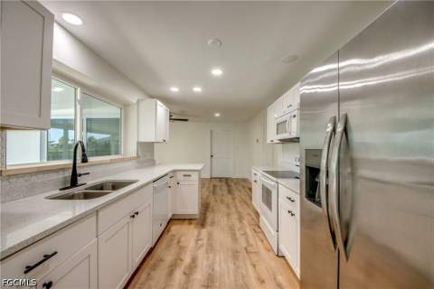 3009 SE 10th Ave, Cape Coral FL - photo 13 of 50