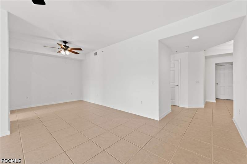 3 bedroom Condominium at 11661 Navarro Way 1704, Sabal Pointe, Fort Myers — photo 5