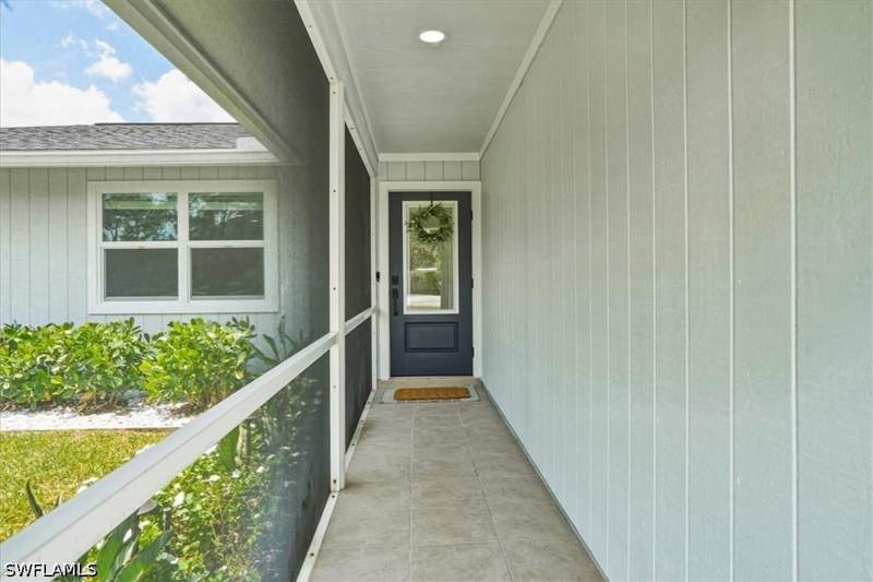 3 bedroom SingleFamilyResidence at 631 5th St SW, Golden Gate Estates, Naples — photo 4