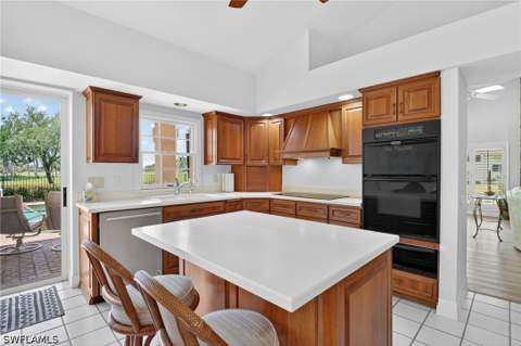 16031 Forest Oaks Dr, Fort Myers FL - photo 14 of 50