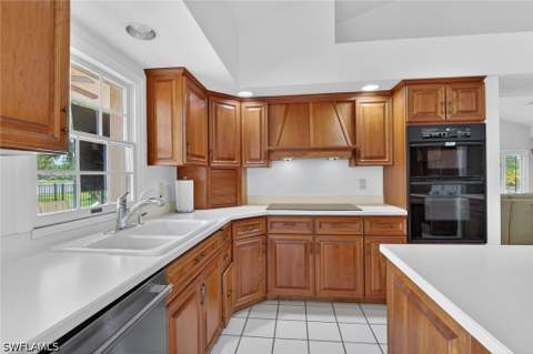 16031 Forest Oaks Dr, Fort Myers FL - photo 16 of 50