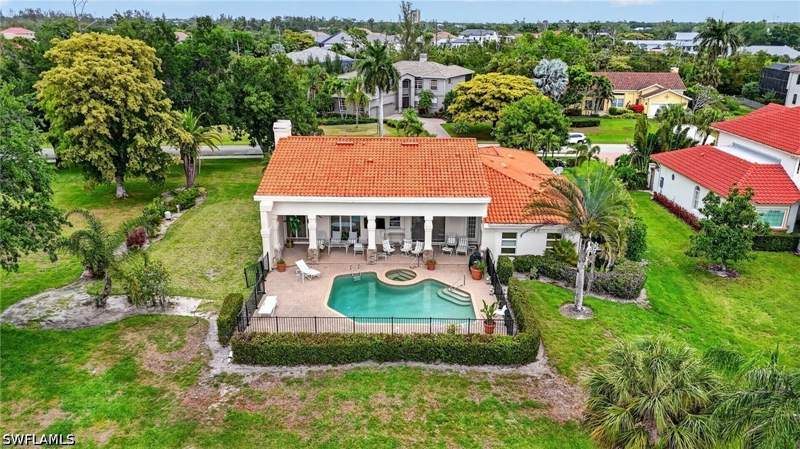 3 bedroom SingleFamilyResidence at 16031 Forest Oaks Dr, The Forest, Fort Myers — photo 2