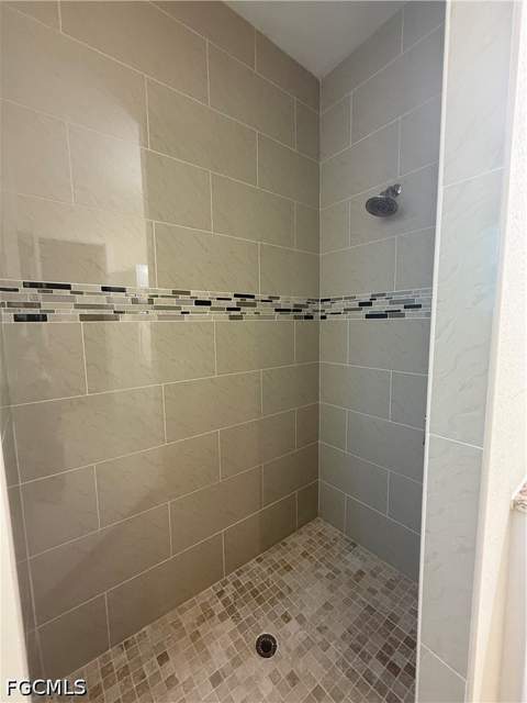 618 SW 31st Ter, Cape Coral FL - photo 17 of 31