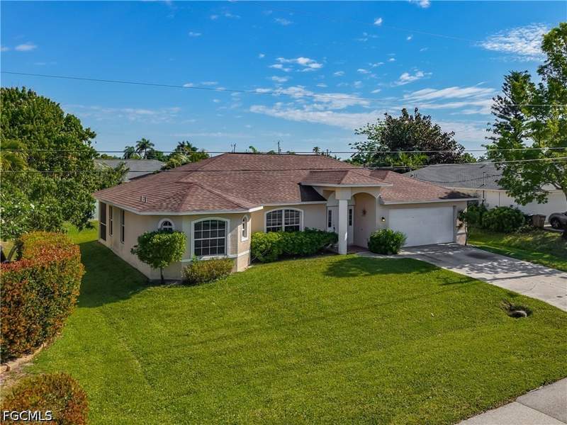 4 bedroom SingleFamilyResidence at 1801 SW 47th Ter, Cape Coral, Cape Coral — photo 2
