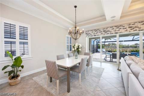 6466 Warwick Ave, Naples FL - photo 10 of 44