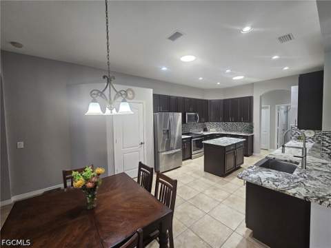 3033 Via Rialto St, Fort Myers FL - photo 6 of 17