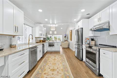 1251 Par View Dr, Sanibel FL - photo 10 of 50