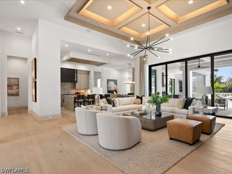 4 bedroom SingleFamilyResidence at 6462 Daniels Rd, Livingston Woods, Naples — photo 5
