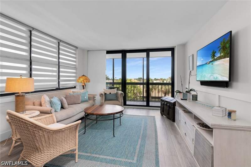 2 bedroom Condominium at 591 Seaview Ct A402, South Seas, Marco Island — photo 2