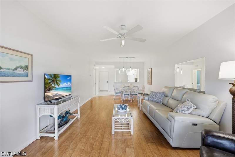 2 bedroom Condominium at 28072 Cavendish Ct 2204, Worthington, Bonita Springs — photo 4