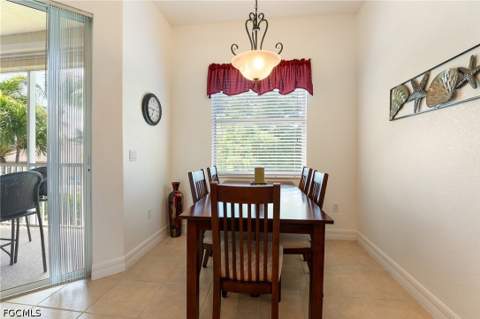 6011 Jonathans Bay Cir 402, Fort Myers FL - photo 12 of 28