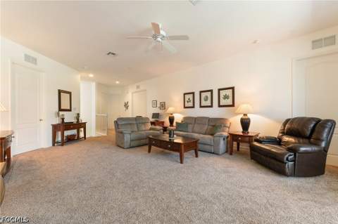 6011 Jonathans Bay Cir 402, Fort Myers FL - photo 7 of 28