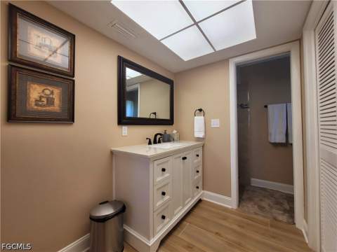 4815 Sorrento Ct, Cape Coral FL - photo 12 of 50