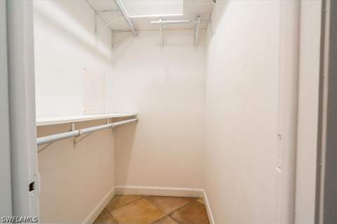 1025 Pine Isle Ln 1025, Naples FL - photo 14 of 33