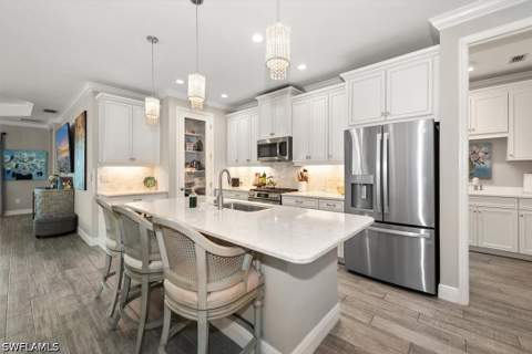 2302 Marquesa Cir, Naples FL - photo 22 of 47