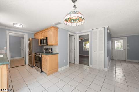 4639 Robin Ave, Naples FL - photo 14 of 30
