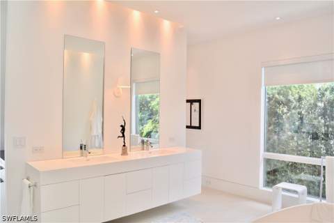 1218 14th Ave N, Naples FL - photo 10 of 21
