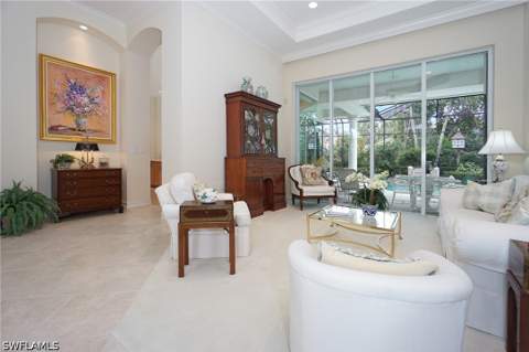 710 Shadow Lake Ln, Naples FL - photo 8 of 36