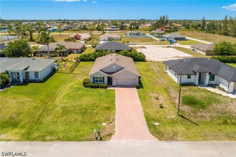 4 bedroom SingleFamilyResidence at 2544 NW 20th Pl, Cape Coral, Cape Coral — photo 2