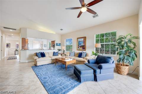 6442 Legacy Cir 203, Naples FL - photo 12 of 50