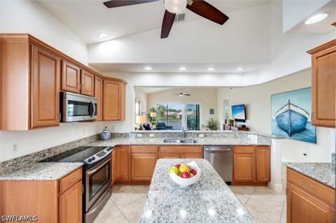 6442 Legacy Cir 203, Naples FL - photo 19 of 50