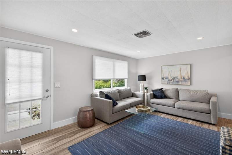 4 bedroom SingleFamilyResidence at 549 94th Ave N, Naples Park, Naples — photo 3
