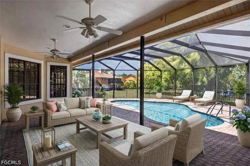 3 bedroom SingleFamilyResidence at 7214 Hendry Creek Dr, Hendry Creek, Fort Myers — photo 3