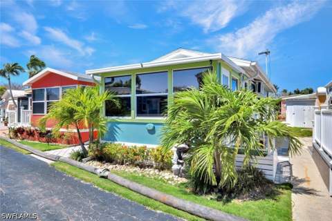 414 Papaya St 53, Goodland FL - photo 15 of 27