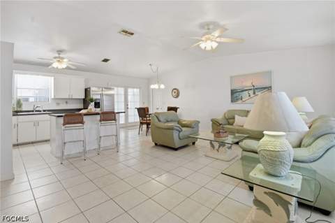 2111 NE 25th St, Cape Coral FL - photo 12 of 31