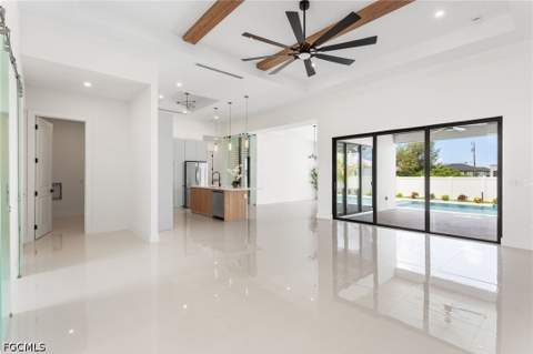 10 SW 33rd Ave, Cape Coral FL - photo 12 of 47