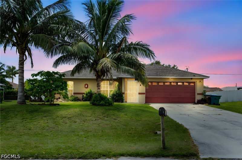3 bedroom SingleFamilyResidence at 1728 NE 22nd Ter, Cape Coral, Cape Coral — photo 1