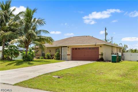 1728 NE 22nd Ter, Cape Coral FL - photo 10 of 36