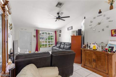 1728 NE 22nd Ter, Cape Coral FL - photo 12 of 36