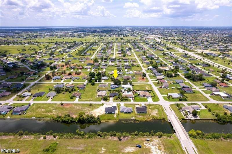 3 bedroom SingleFamilyResidence at 1728 NE 22nd Ter, Cape Coral, Cape Coral — photo 4