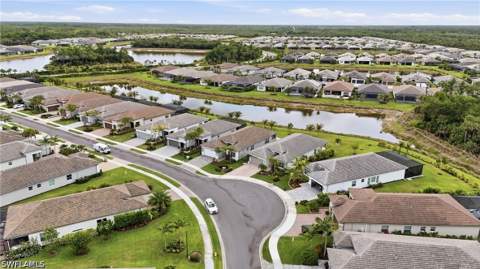 11949 Gardenia Ave, Naples FL - photo 6 of 50
