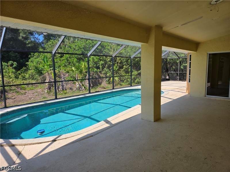 3 bedroom SingleFamilyResidence at 3200 E 6th St, Lehigh Acres, Lehigh Acres — photo 5